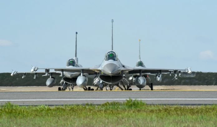 F-16: Εκσυγχρονισμός με αναβαθμισμένα μαχητικά αεροσκάφη για τη Βουλγαρία